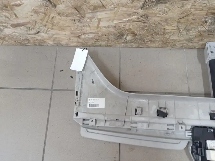 Citroen C4 I Picasso (2006 - 2013) Солнцезащитный козырек — фото 5