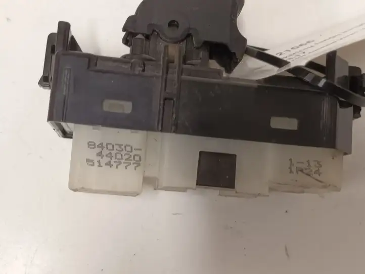 Toyota Avensis Verso (2001 - 2004) 7427144110 Блок кнопок стеклоподъемников — фото 1