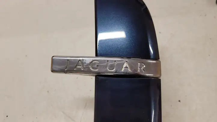 Jaguar XF X250 (2007 - 2015) 8X23280B10 Молдинг крыла — фото 2