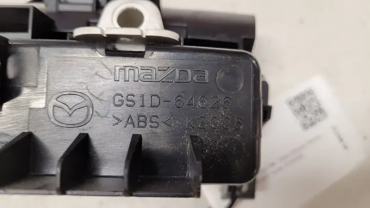 Mazda 6 (2009 - 2012) GS1D46426 Передняя пепельница — фото 4