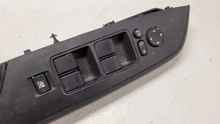 Mazda 6 (2009 - 2012) GS1E66350A Кнопка стеклоподъемников — фото 2