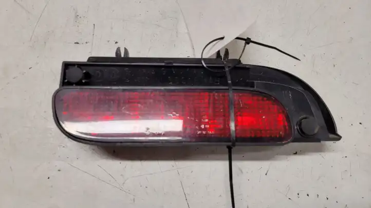 Peugeot Partner (2002 - 2008) Дополнительный стоп фонарь — фото 1