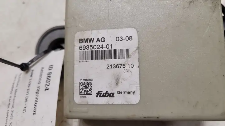 BMW 3 E90 E91 (2005 - 2012) 693502401 Усилитель антенны — фото 2