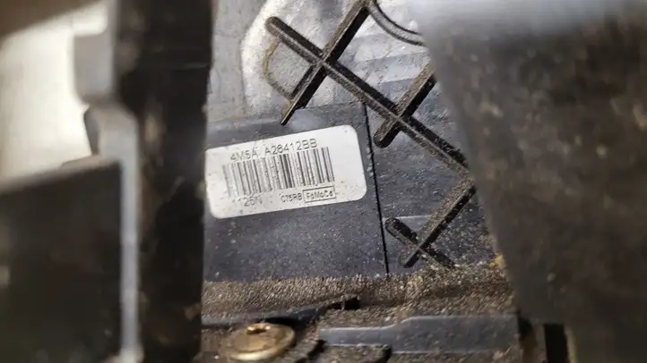 Ford Focus (1998 - 2004) 4M5AA26412BB Замок задней двери — фото 2