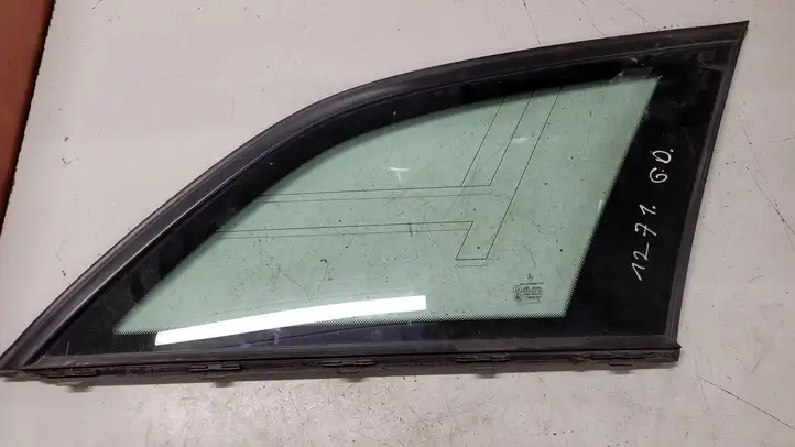 Mercedes-Benz C W204 (2007 - 2014) A2046701212 Заднее боковое стекло — фото 1