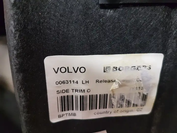 Volvo XC60 (2008 - 2013) 0063114 Боковая обшивка багажника — фото 9