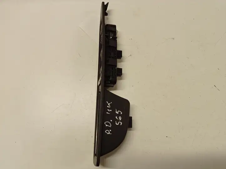 Citroen C4 (2004 - 2008) 9651484577 Кнопка стеклоподъемников — фото 5