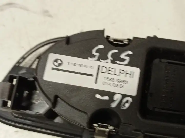 BMW 1 E81 E87 (2004 - 2011) 9162997AI Кнопка стеклоподъемников — фото 3