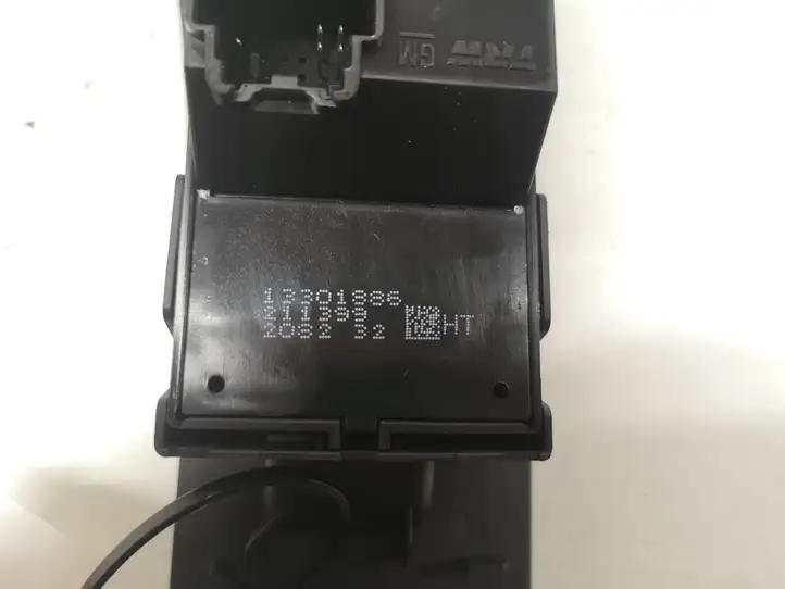 Opel Astra J (2009 - 2012) 340685796 Кнопка стеклоподъемников — фото 4