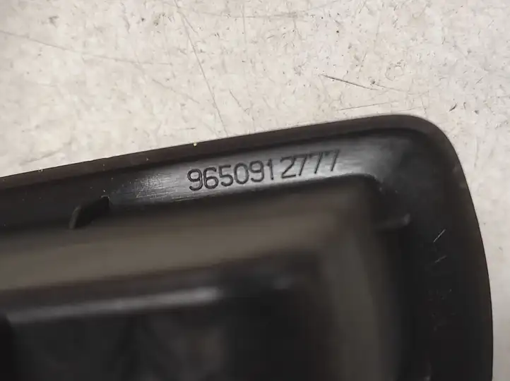 Citroen C4 (2004 - 2008) 9650912777 Кнопка стеклоподъемников — фото 3