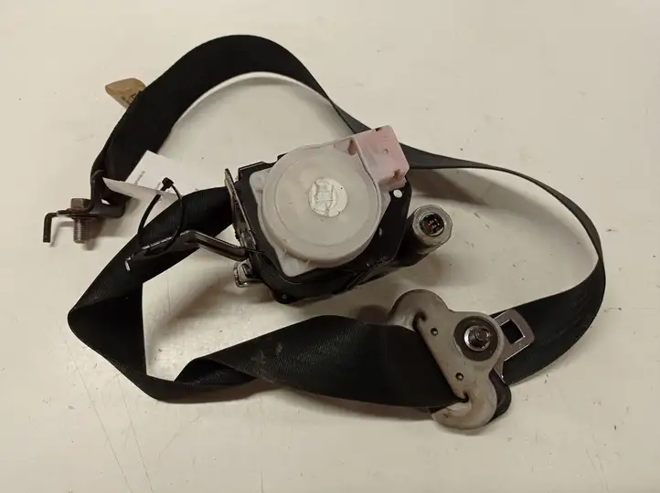 Mazda 5 (2005 - 2010) 00LCC29H Задний ремень безопасности — фото 2