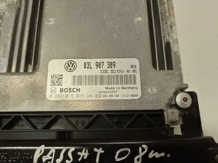 Volkswagen PASSAT B6 (2005 - 2010) 03L907309 Блок управления двигателем (ЭБУ) — фото 2