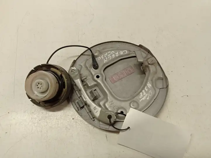 Toyota Corolla Verso AR10 (2004 - 2009) Крышка топливного бака — фото 2