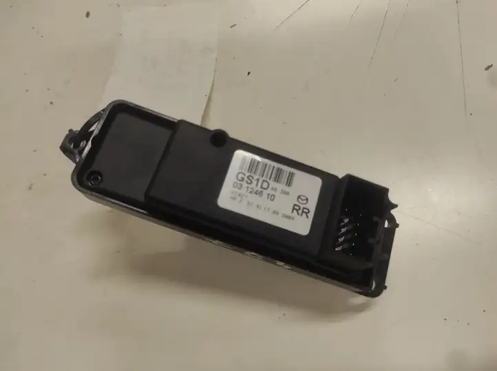 Mazda 6 (2009 - 2012) GS1D66380 Кнопка стеклоподъемников — фото 2