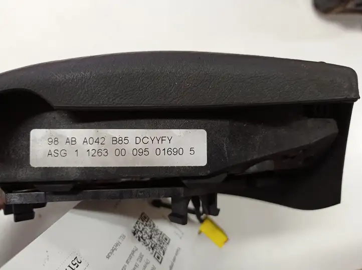 Ford Focus (1998 - 2004) 98ABA042B85 Подушка безопасности руля — фото 3