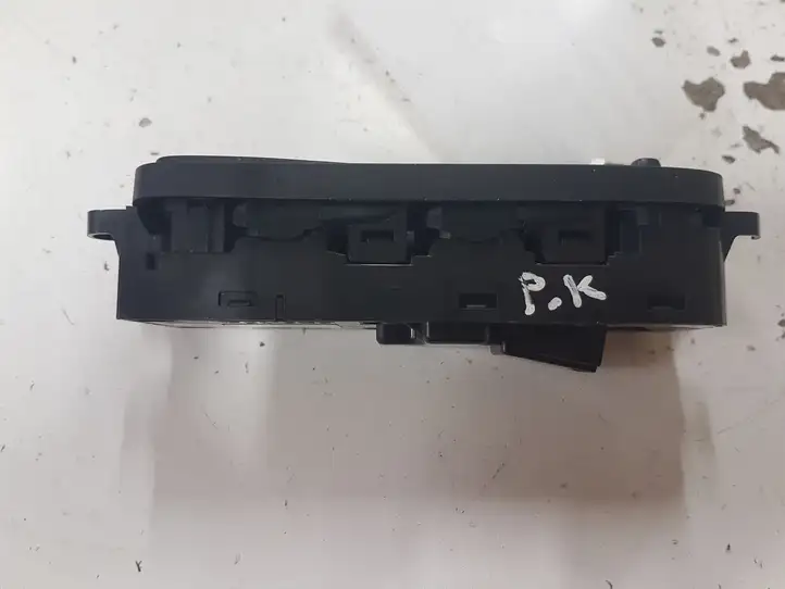 Volvo XC60 (2008 - 2013) 31334346 Кнопка стеклоподъемников — фото 2
