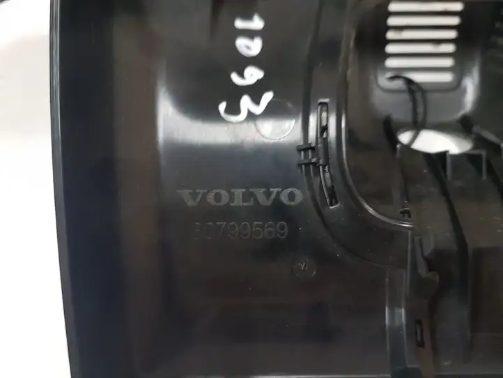 Volvo XC60 (2008 - 2013) 30799569 Накладка зеркала заднего вида — фото 5
