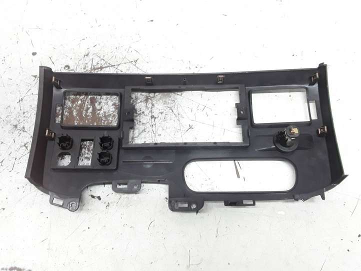 Ford Transit (2006 - 2013)  6C11V047A04 Отделочный щит панели (центральный)
