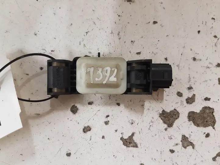 Nissan Almera N16 (2000 - 2010) 0285003019 Датчик удара SRS — фото 2