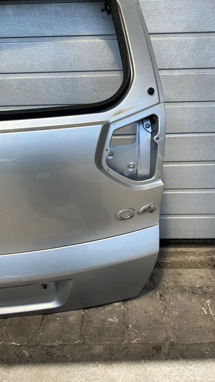 Citroen C4 I Picasso (2006 - 2013) Крышка багажника — фото 2