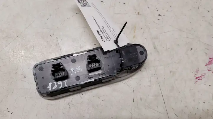 Citroen C5 (2004 - 2008) 96498423ZW Кнопка стеклоподъемников — фото 3