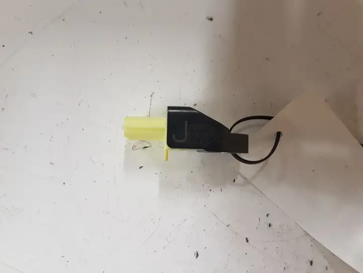 Toyota Avensis T270 (2009 - 2012) 898312820 Датчик удара SRS — фото 3