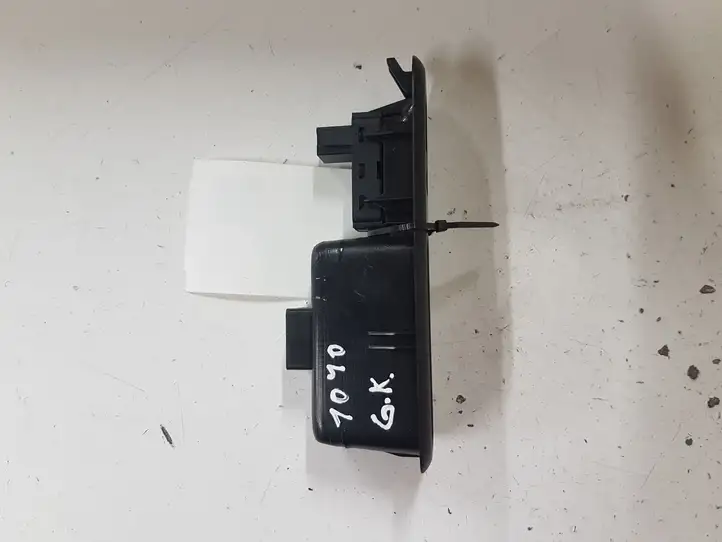 Citroen C4 Cactus (2014 - 2017) 96662297XT02 Кнопка стеклоподъемников — фото 3