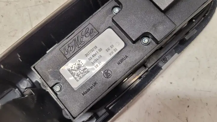 Volvo S40 (2007 - 2012) 30773210 Кнопка стеклоподъемников — фото 3