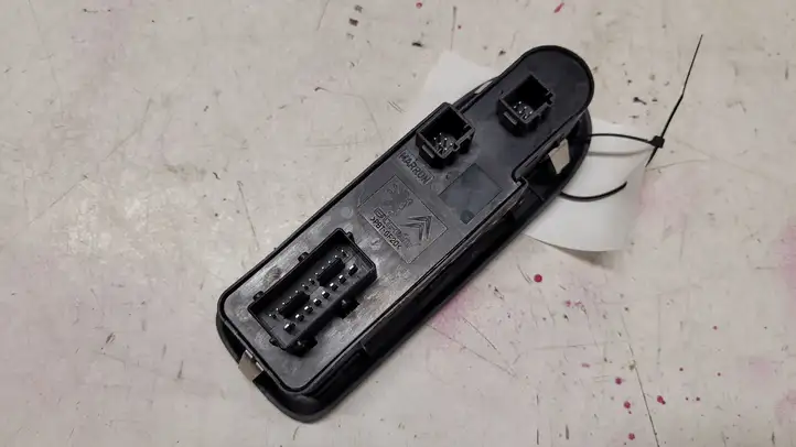 Citroen C5 (2008 - 2017) 96659465ZD Кнопка стеклоподъемников — фото 2