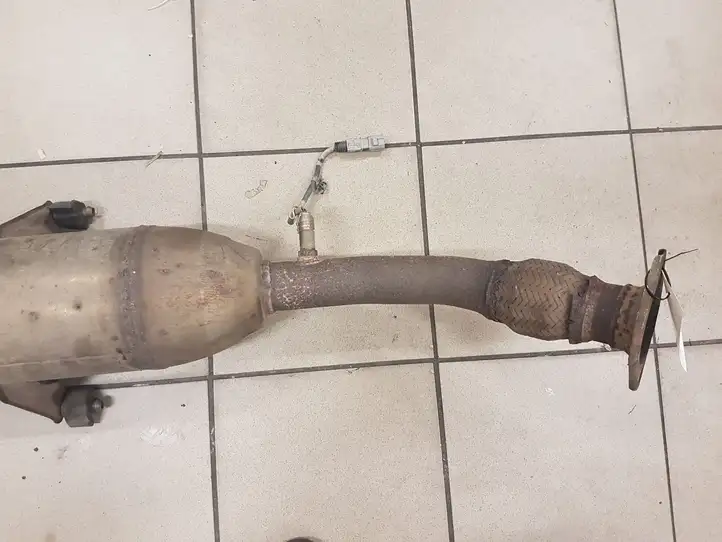 Toyota Avensis T270 (2009 - 2012) Катализатор / DPF / FAP — фото 3