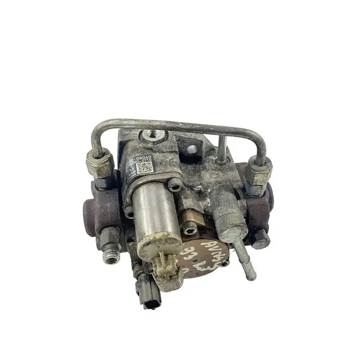 Toyota Avensis T250 (2006 - 2009) 221000R040 Топливный насос — фото 1