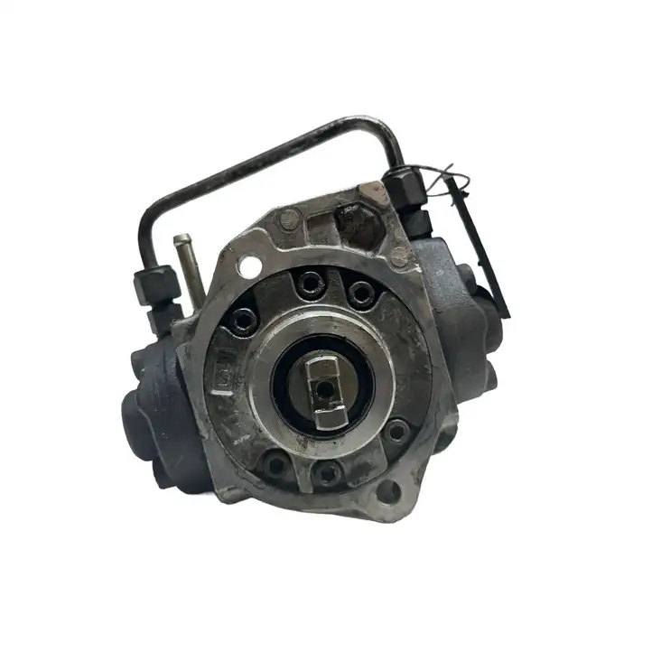 Toyota Avensis T250 (2006 - 2009) 221000R010 Топливный насос — фото 1