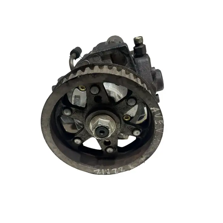 Toyota Avensis T250 (2003 - 2006) 221000G010 Топливный насос — фото 1