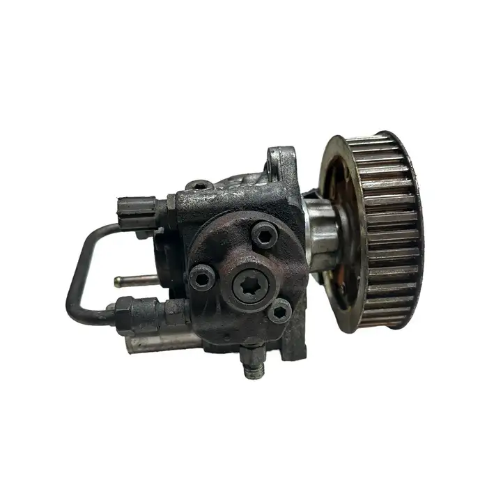 Toyota Avensis T250 (2003 - 2006) 221000G010 Топливный насос — фото 4