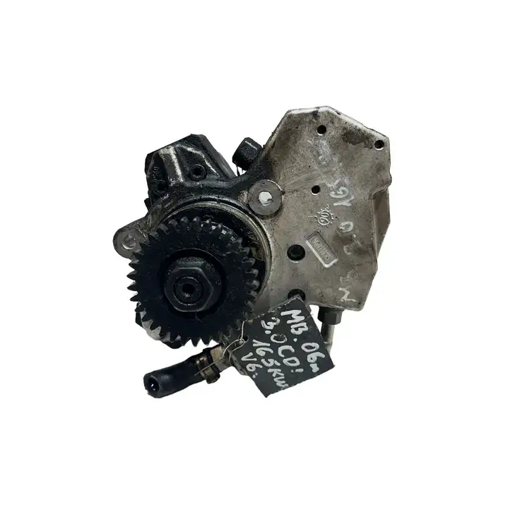 Mercedes-Benz ML W164 (2005 - 2011) A6420700501 Топливный насос — фото 1