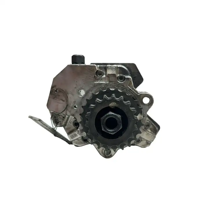 BMW 5 E60 E61 (2004 - 2010) 7798333 Топливный насос — фото 1