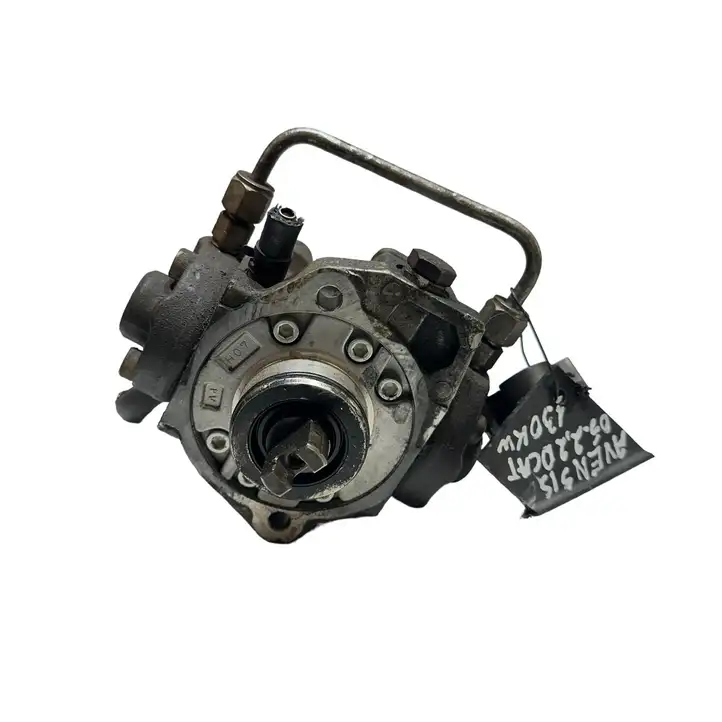 Toyota Avensis T250 (2003 - 2006) 221000R020 Топливный насос — фото 1