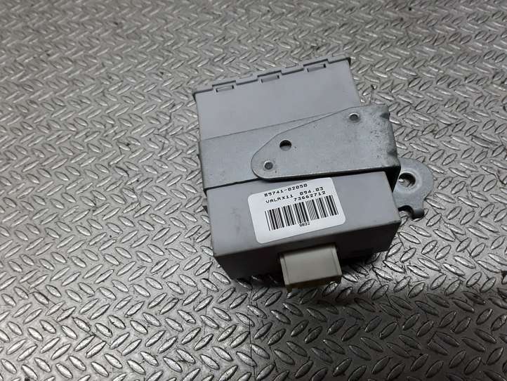 Toyota Corolla E120 E130 (2004 - 2007)  8974102050 Блок управления центрального замка