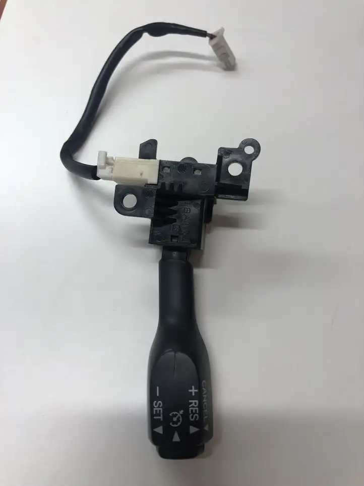 Toyota Auris 150 (2006 - 2012) 18A174 Переключатель круиз-контроля — фото 2