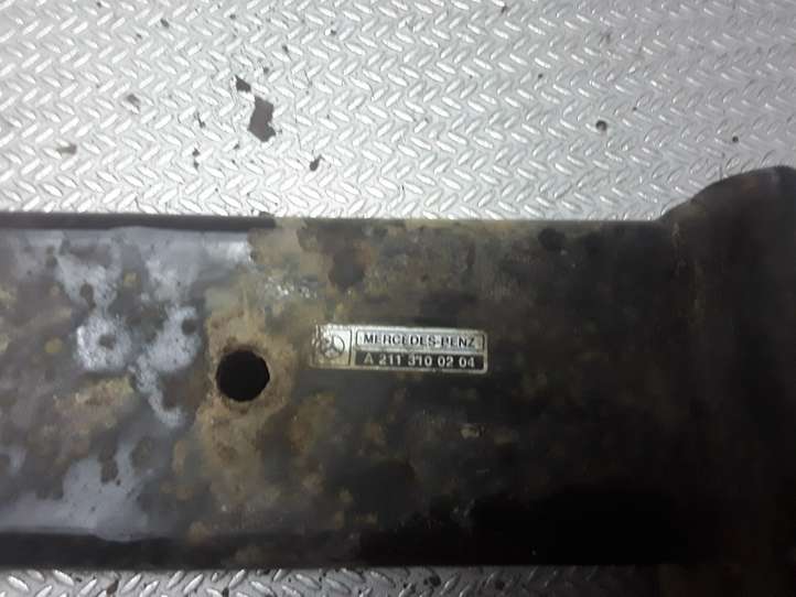 Mercedes-Benz E W211 (2002 - 2009)  A2113100204 Комплект крюка