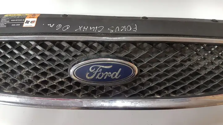 Ford Focus (2005 - 2008) 3M51R8200A Передняя решетка — фото 4