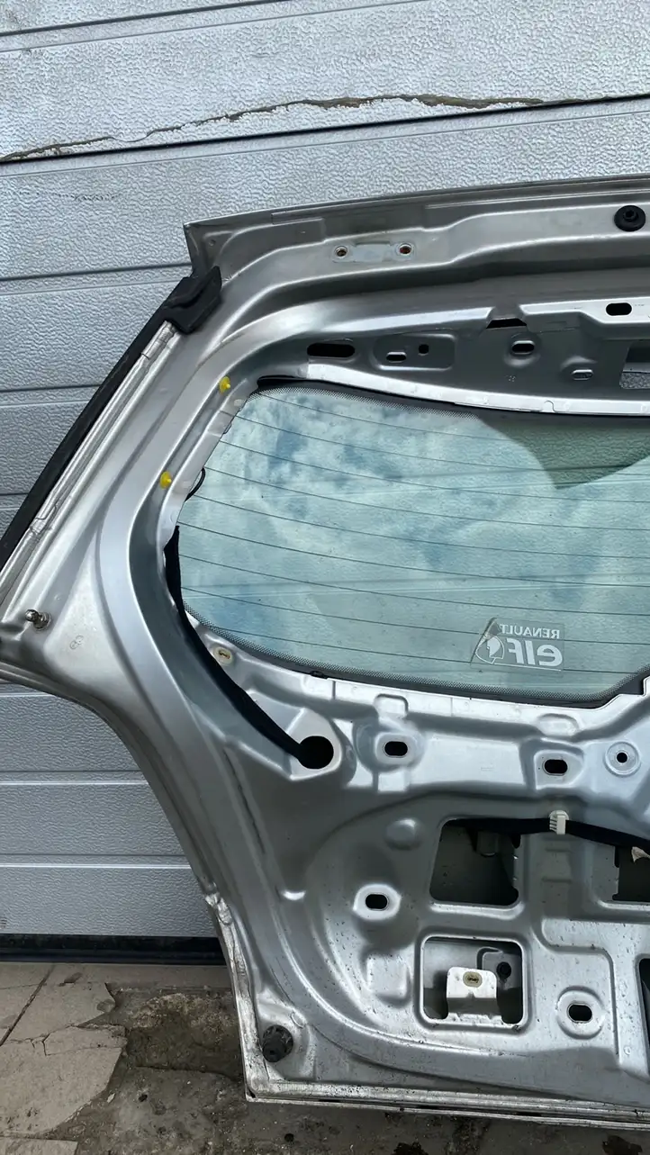 Renault Megane II (2006 - 2008) Крышка багажника — фото 9