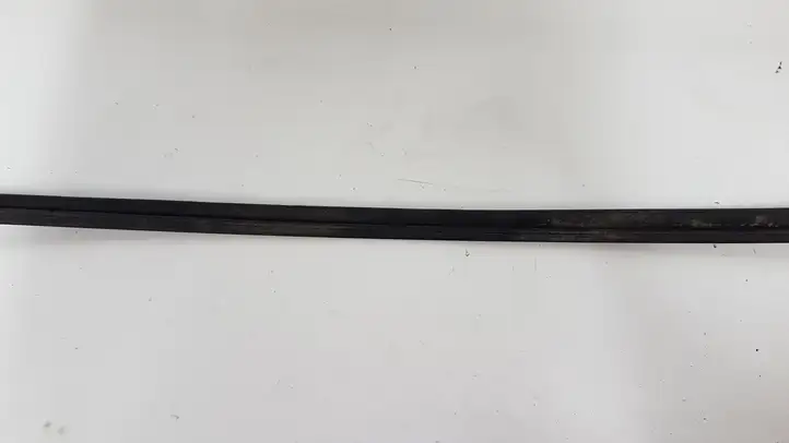 Volkswagen Golf VI (2009 - 2013) 5K0854319 Накладка стоек лобового стекла — фото 7