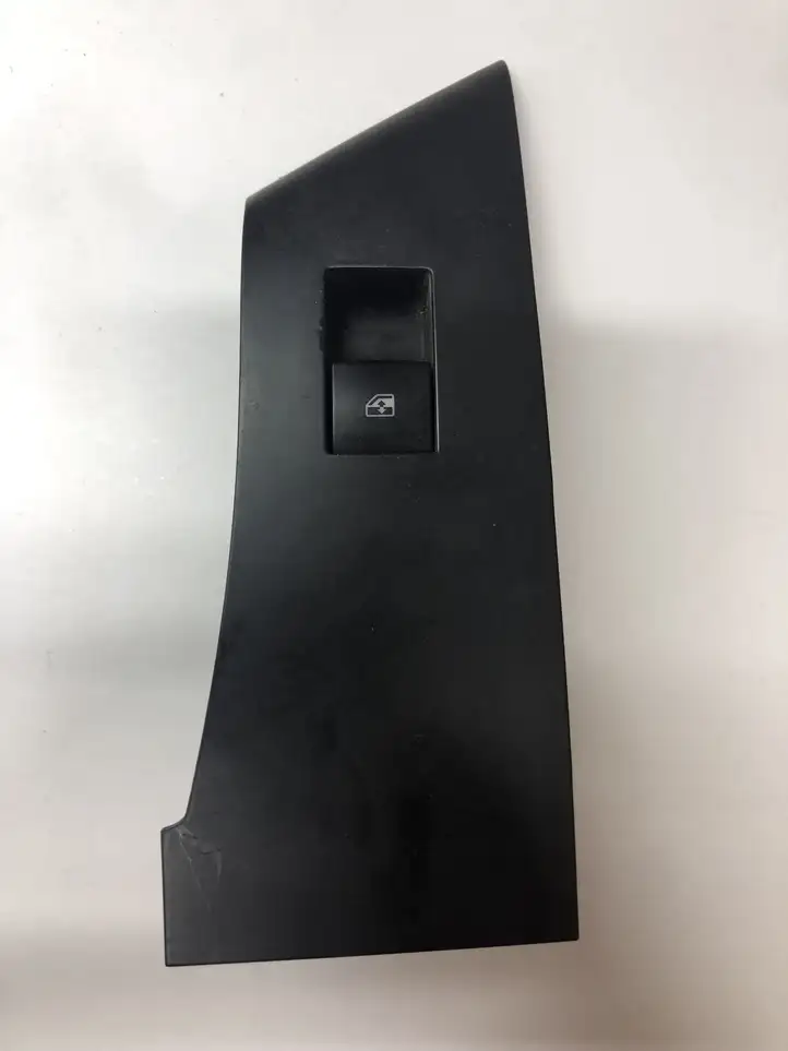 Opel Astra J (2009 - 2012) 13301886 Кнопка стеклоподъемников — фото 1