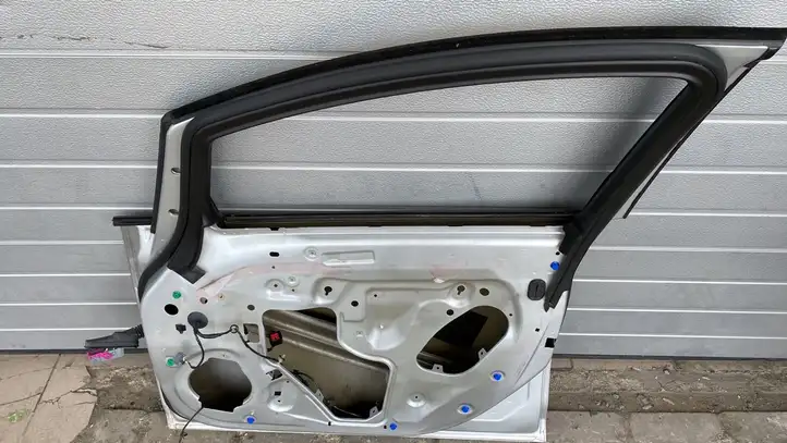 Opel Astra J (2009 - 2012) Дверь — фото 4