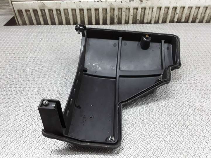 Mercedes-Benz ML W163 (1997 - 2005)  1635400082 Крышка ящика предохранителей