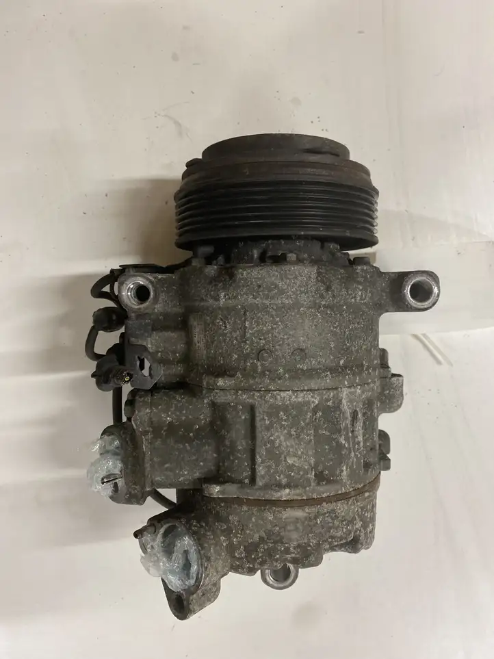 BMW 1 E81 E87 (2004 - 2011) 6452698786203 Компрессор (насос) кондиционера воздуха — фото 4