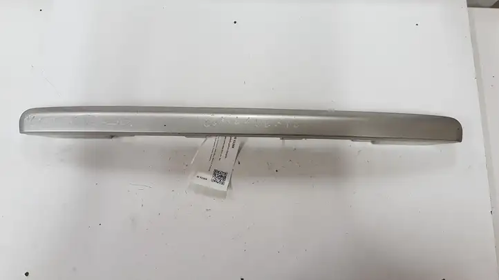 Toyota Corolla Verso AR10 (2004 - 2009) 768110F010 Обшивка багажника — фото 1