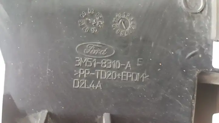 Ford Focus (2005 - 2008) 3M518310A Дефлектор воздуха — фото 2