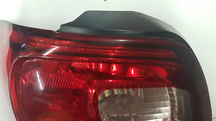 Citroen DS3 (2010 - 2016) 967697388000 Задний фонарь в кузове — фото 6